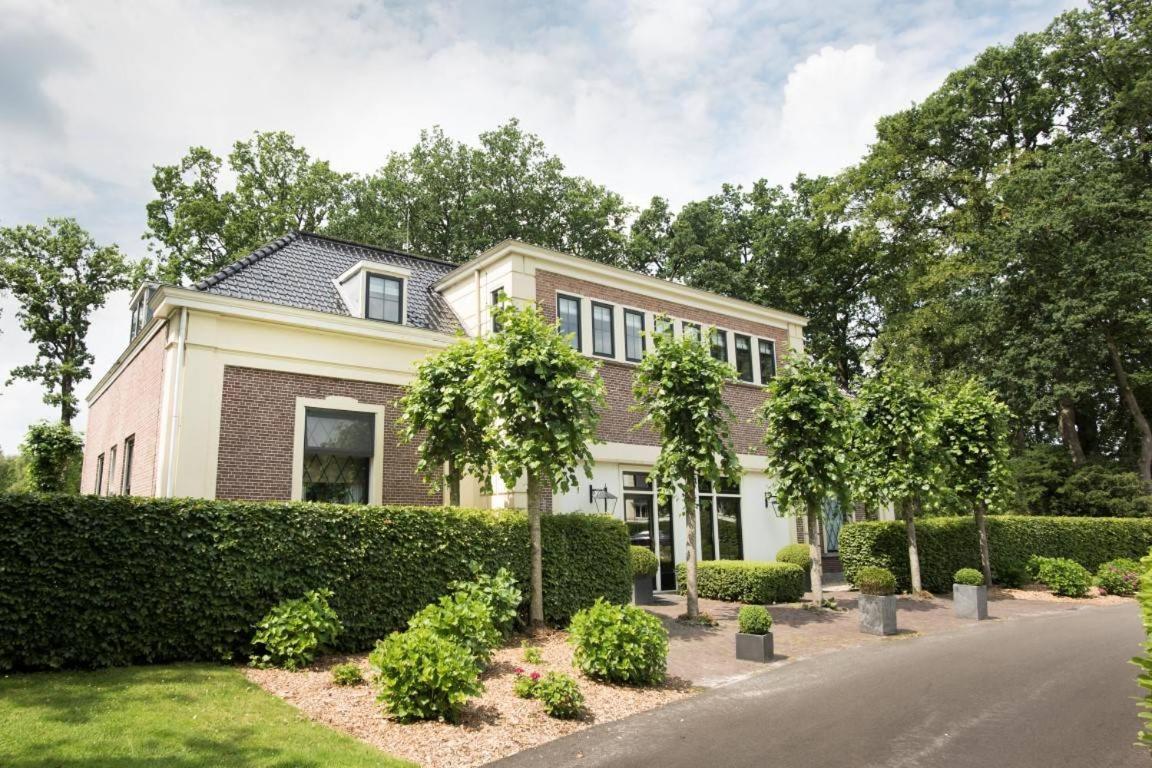 Koetshuis Landgoed Lauswolt Villa Beetsterzwaag ภายนอก รูปภาพ